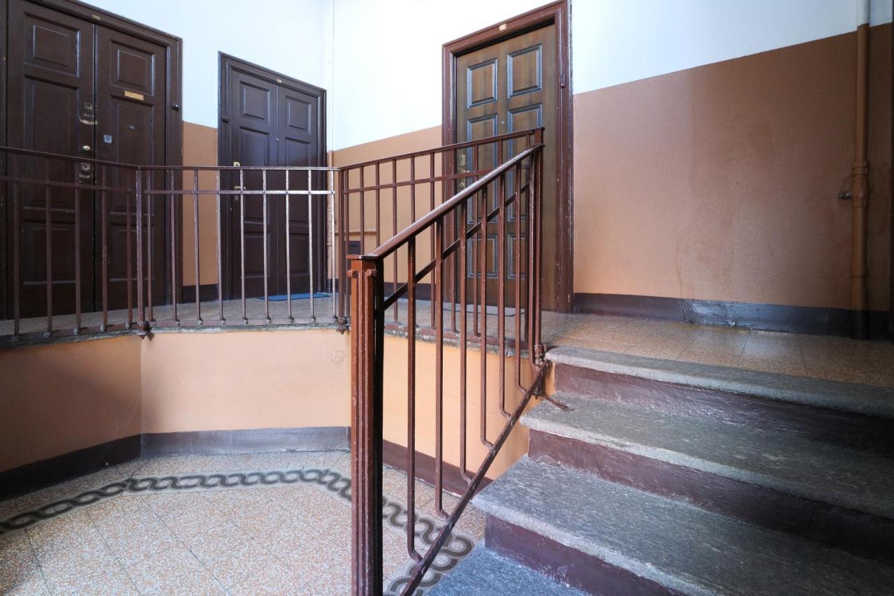 Primopiano - Tibaldi Apartment Milan Bagian luar foto
