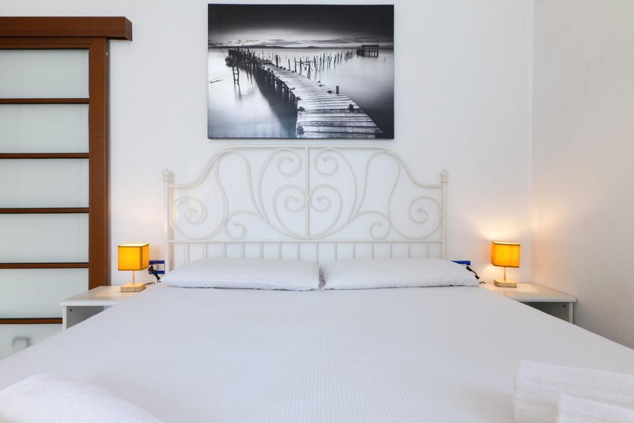Primopiano - Tibaldi Apartment Milan Bagian luar foto