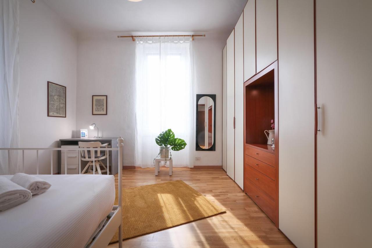 Primopiano - Tibaldi Apartment Milan Bagian luar foto
