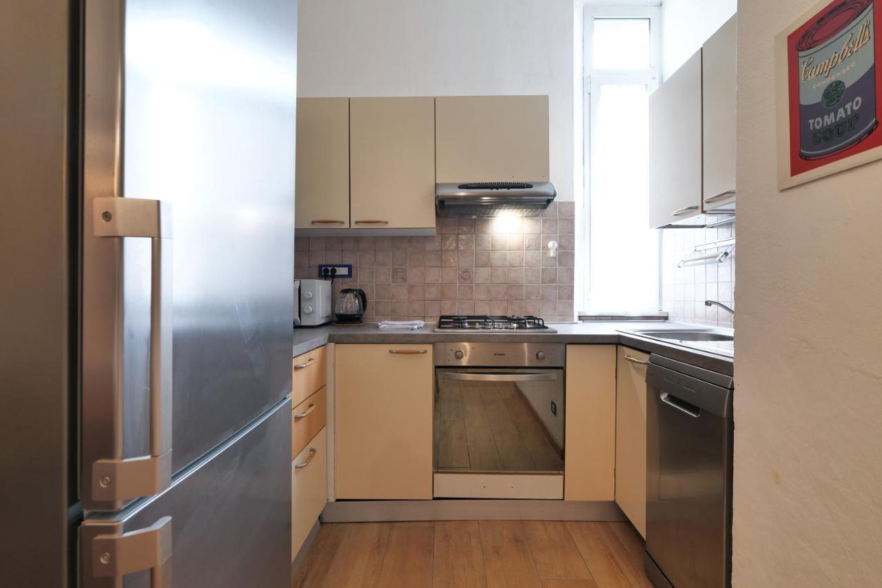 Primopiano - Tibaldi Apartment Milan Bagian luar foto